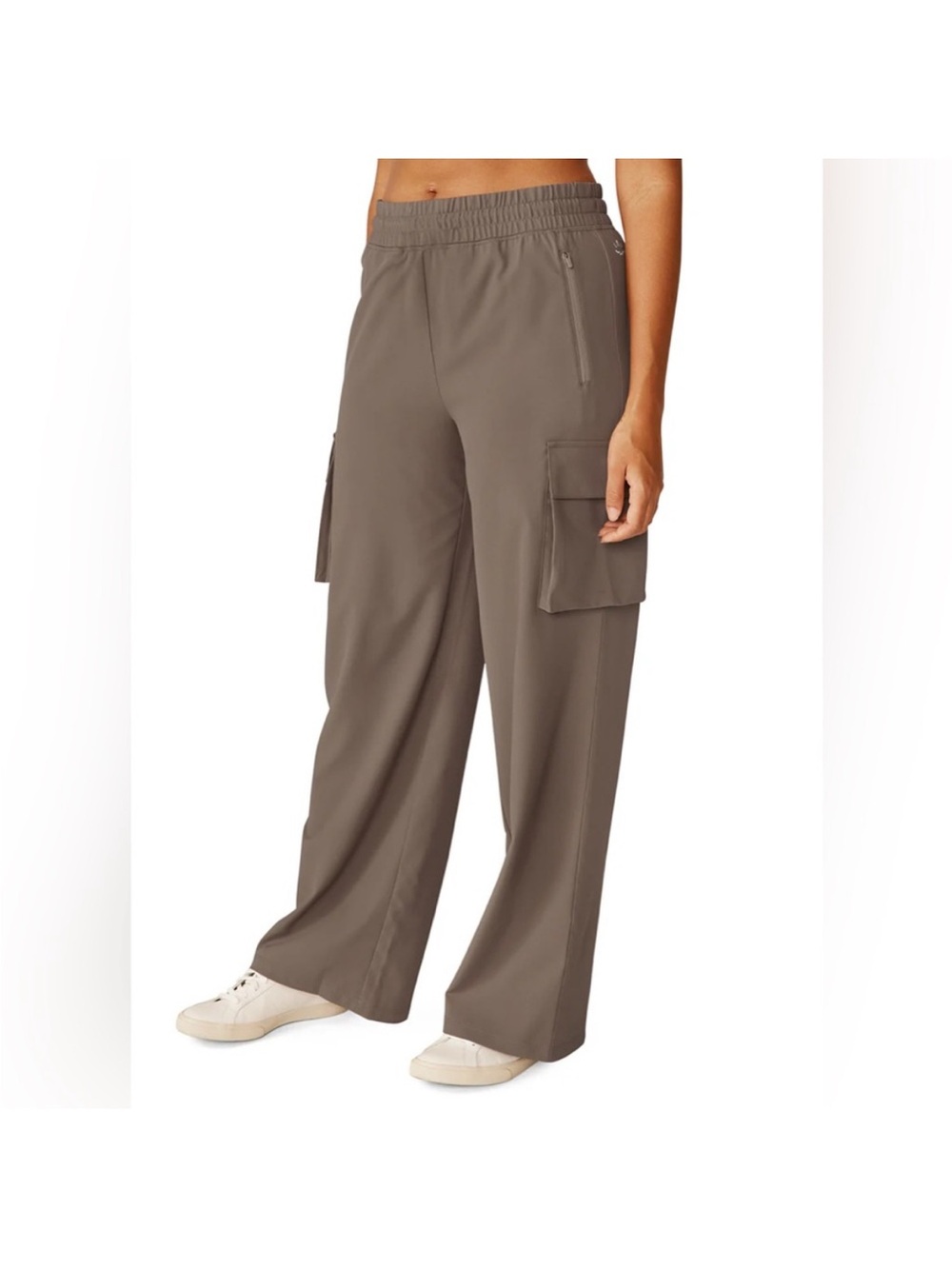 Beyond Yoga Women's City Chic Cargo Pants Dune Size L